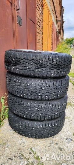 Зимняя резина на литых дисках 185/65 R15 92T