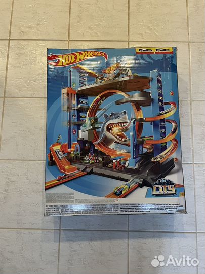 Hot Wheels Ultimate garage FTB69