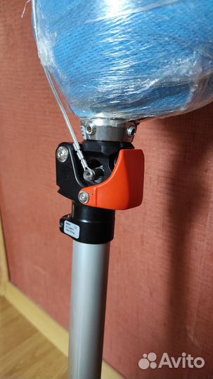 Протез правой ноги