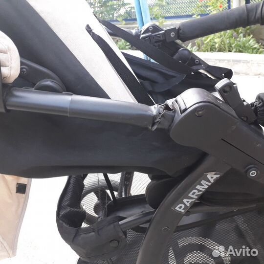 Коляска прогулочная