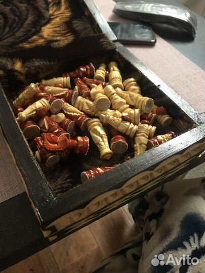 Шахматы резные деревянные