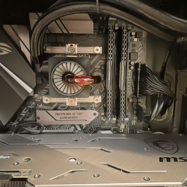 Игровой пк i7-8700 / RTX 2080 super / 16GB RAM