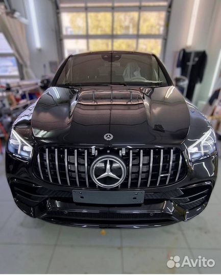 Оклейка автомобиля пленкой