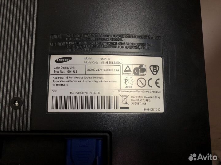 Монитор Samsung