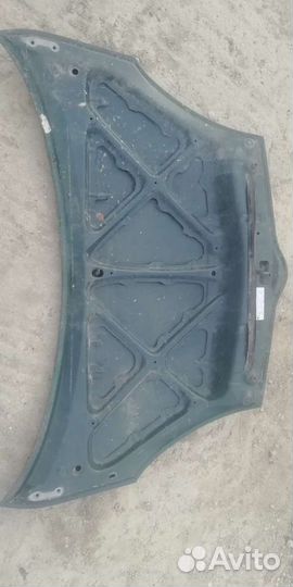 Продам капот тоета