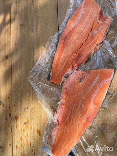 Кета свежемороженая (потрошенная с головой), вес