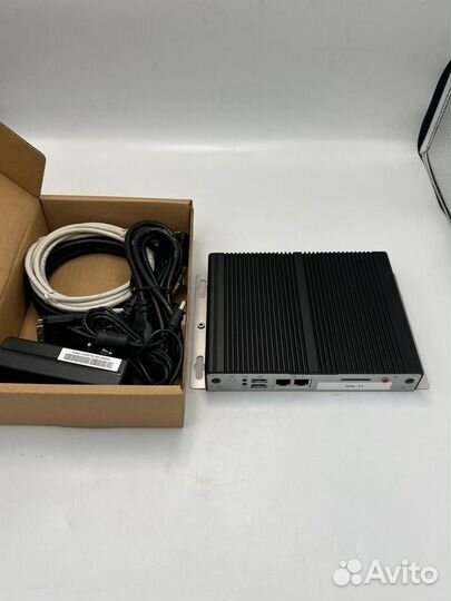 Elit-1000 рекламный плеер Digital Signage