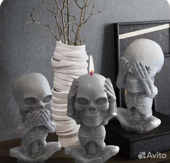 Набор статуэток на Хэллоуин 3 мудреца, скелеты