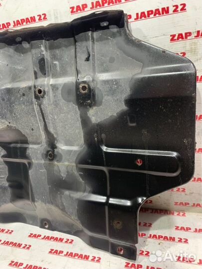 Защита двигателя Mitsubishi Challenger K96 6G72