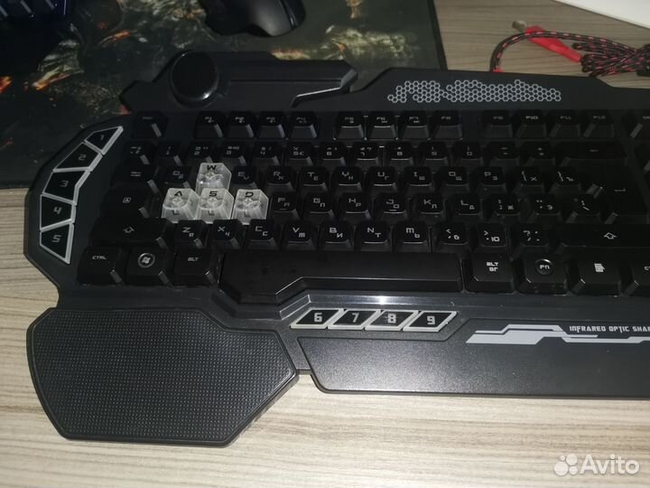 Продам механическую клавиатуру a4tech bloody b314