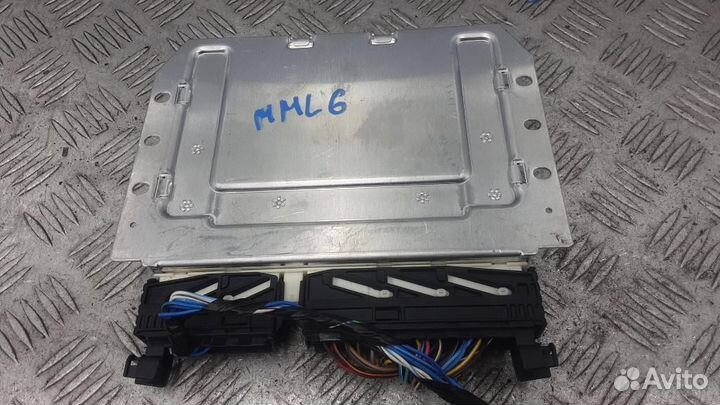 Блок управления подвеской Jeep Grand Cherokee