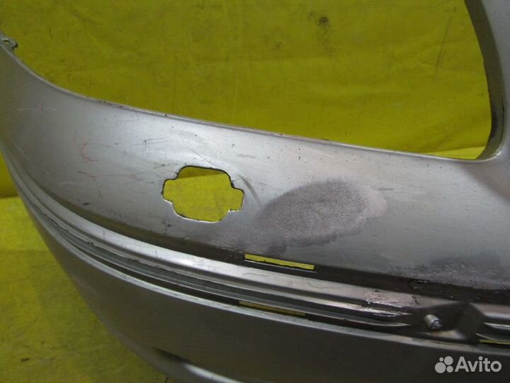 Бампер передний Toyota Avensis 250 03-06г 38919
