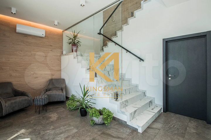 Гостиница, 700 м²