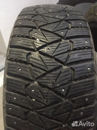 Goodyear Ultragrip 600 215/55 R17 98T