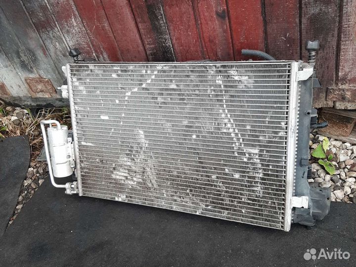 Радиатор кондиционера Опель Вектра C 2.2