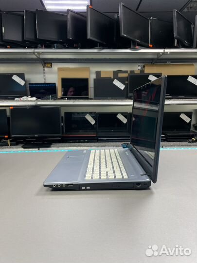 Ноутбук ICL RayBook Si152