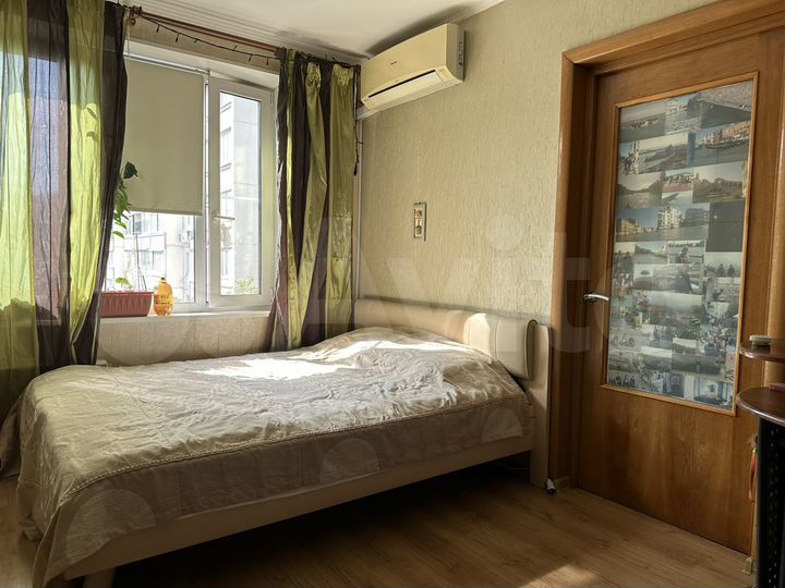 3-к. квартира, 50 м², 6/9 эт.