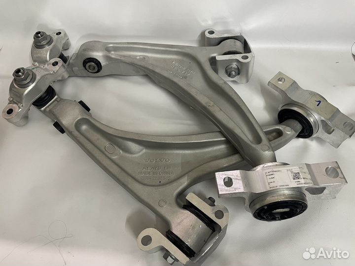 Рычаги volvo XC90/XC60/V60-90 32381879 32381880