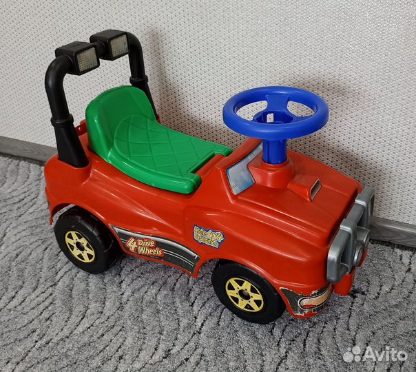 Машинка каталка