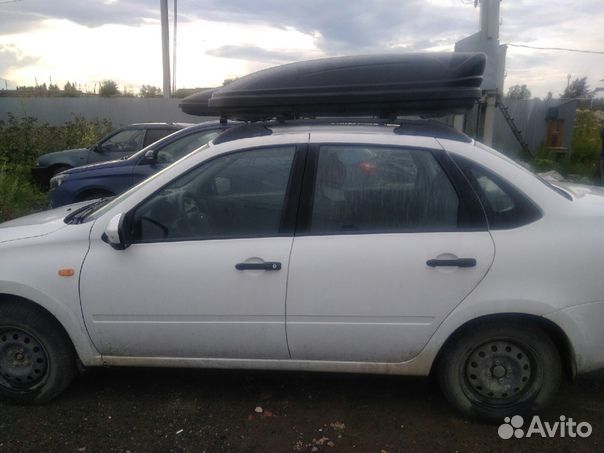 Автобокс на крышу Ветлан 400 л на Nissan Atleon