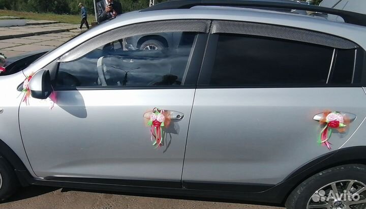 Свадебные украшения на машину аренда