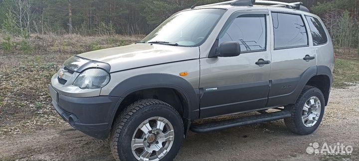 Chevrolet Niva 1.7 МТ, 2010, 190 000 км