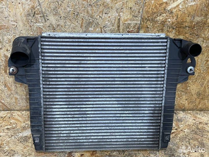 Интеркулер Jeep Cherokee KJ 2006