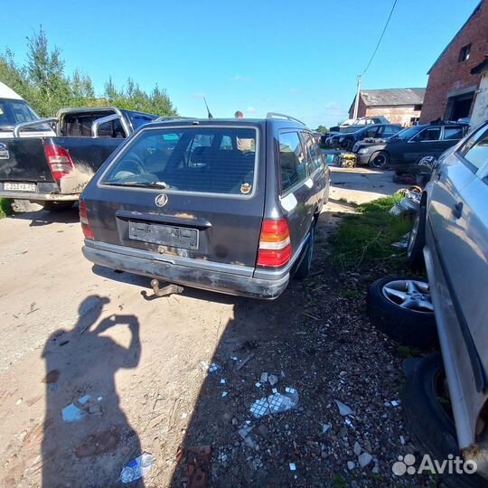 Мерседес 124 по запчастям