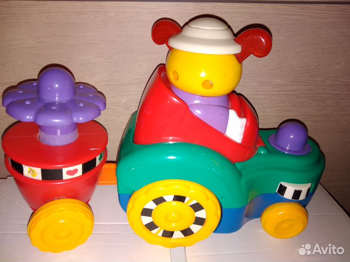 Игрушки.Fisher Price.Tommy