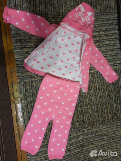 Костюм вязаный