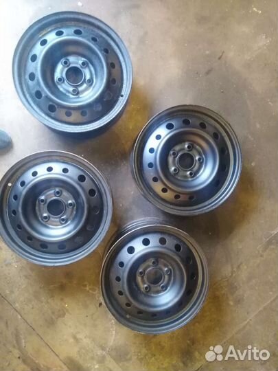 Диски r16 на duster