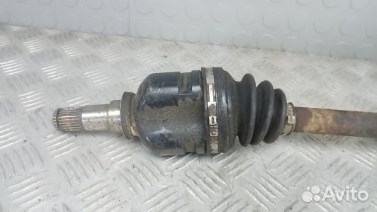 Привод передний левый toyota auris E150 (NSE02KS01)