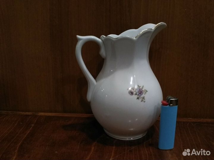 Кувшин фарфоровый СССР