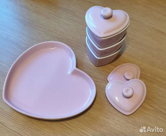 Сервировочная тарелка-сердце керамика новая