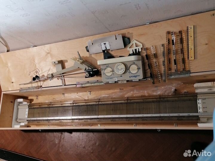 Вязальная машина Ладога 1