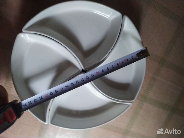 Менажница на вращающейся подставке