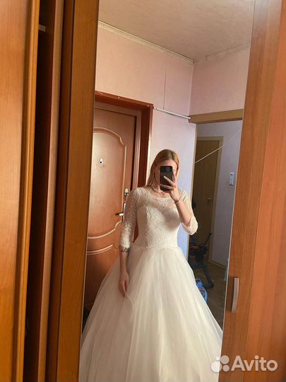 Свадебное платье