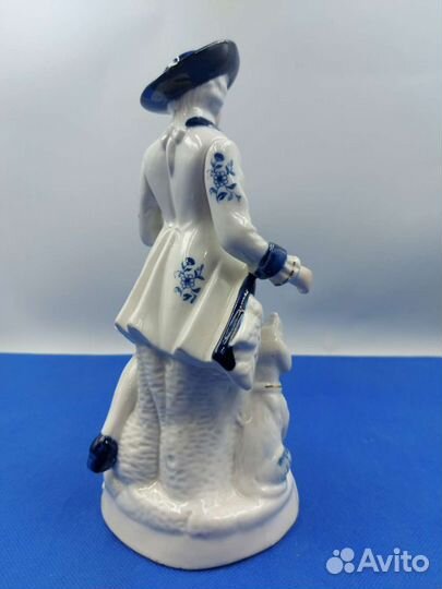 Винтажная статуэтка 