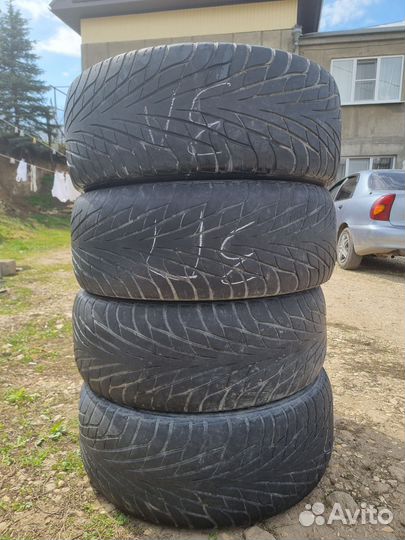Шины бу 235/55r18