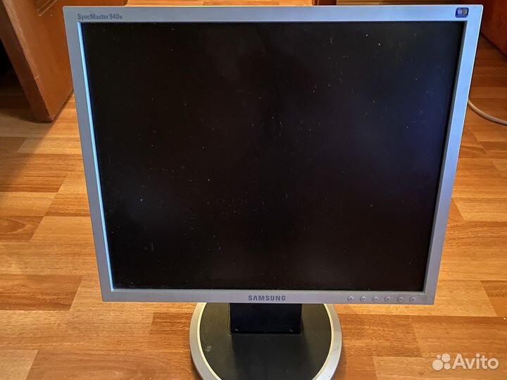 Монитор Samsung syncmaster 940n