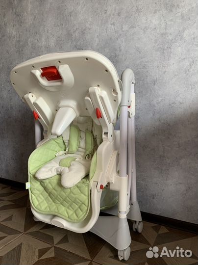 Стульчик для кормления babyton