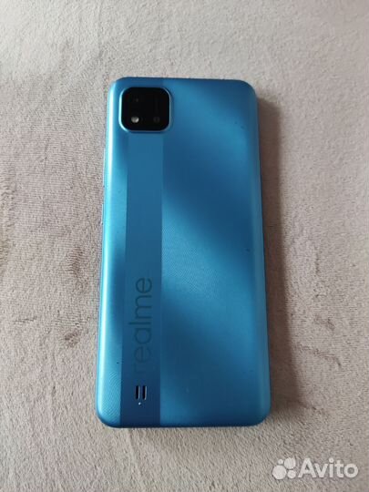 Мобильные телефон realme