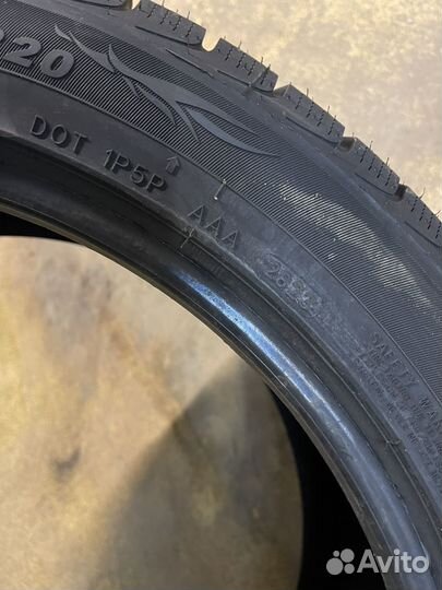 Royal Black Royal Winter 275/40 R20