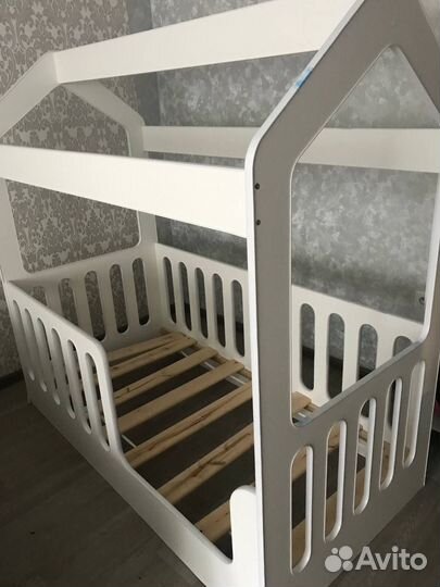 Кровать Детская домик