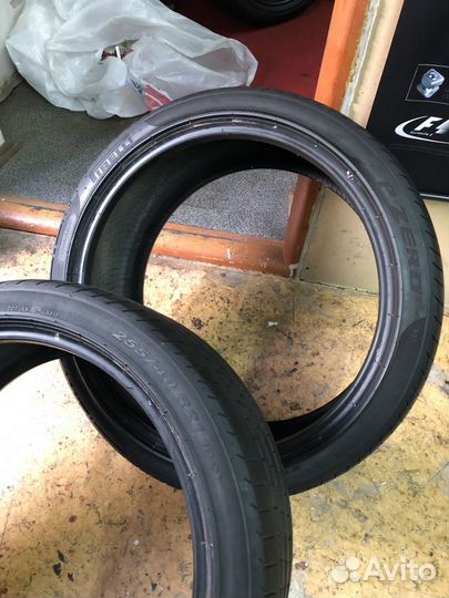 Pirelli P Zero 255/40 R21 102Y