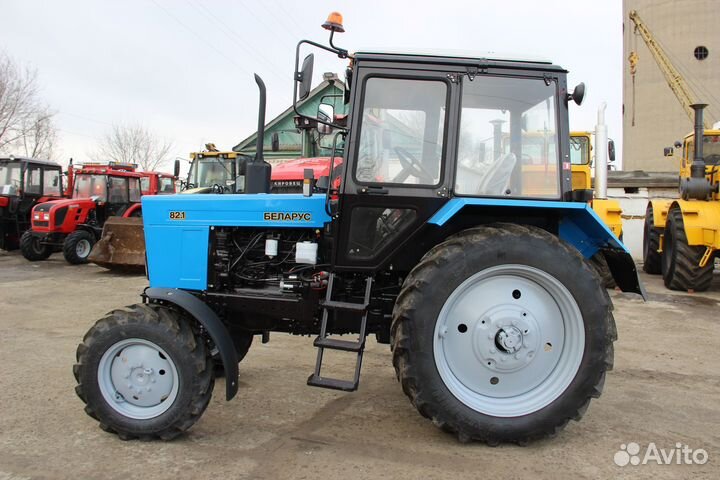 Трактор МТЗ (Беларус) 82.1, 2023