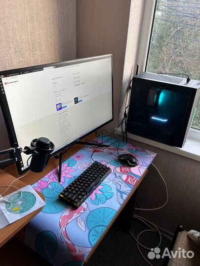 Игровой компьютер с монитором