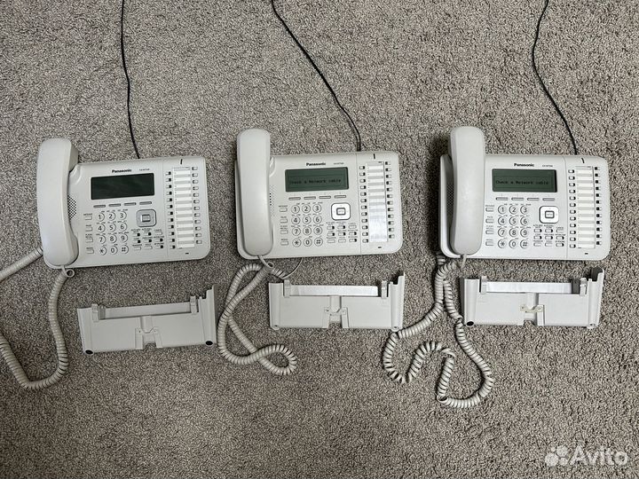 Системный IP-телефон Panasonic KX-NT546RU белые