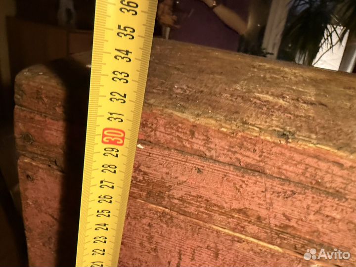 Сундук старинный