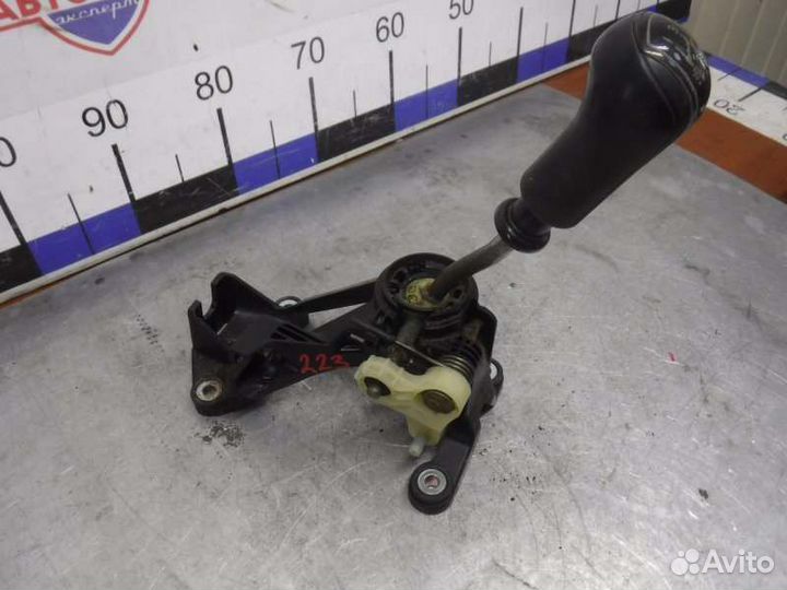 Кулиса МКПП Лада Калина 126 2012